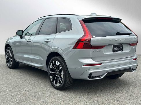 New 2026 Volvo XC60 B5 Plus w/ Protection Package Premier image 5