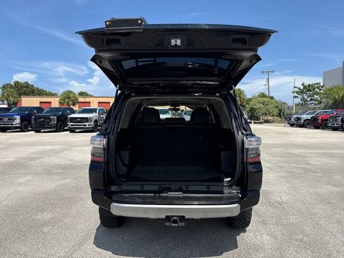 Used 2014 Toyota 4Runner Trail AWD/4WD image 27