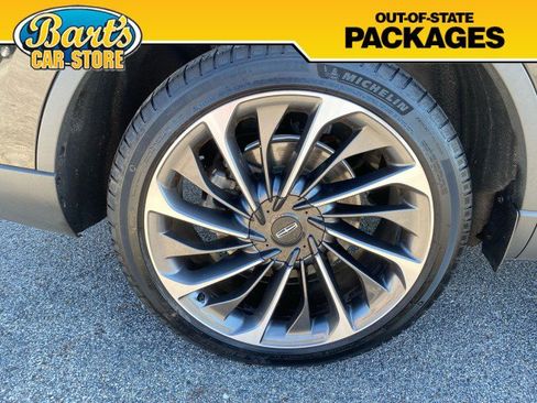 Used 2020 Lincoln Aviator Reserve w/ Equipment Group 202A AWD/4WD image 7