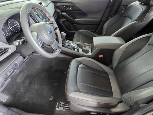 Used 2024 Subaru Crosstrek 2.5i Limited w/ Popular Package #4A image 8