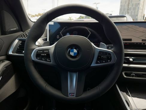 New 2026 BMW X5 sDrive40i w/ M Sport Package RWD image 14