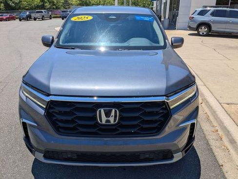 Certified 2025 Honda Pilot EX-L image 4
