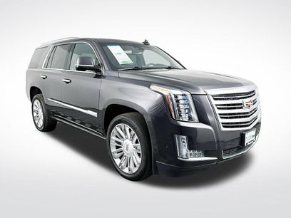 Used 2017 Cadillac Escalade Platinum