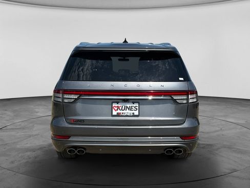 Used 2021 Lincoln Aviator Reserve w/ Equipment Group 208A AWD/4WD image 9