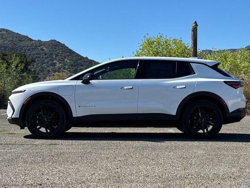 New 2026 Chevrolet Equinox EV LT w/ LPO, Blackout Package image 7