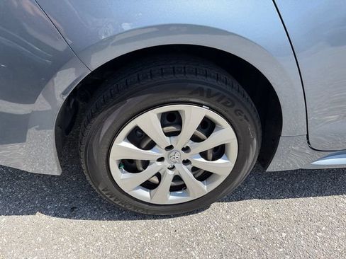 Used 2024 Toyota Corolla LE FWD image 11