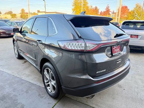 Used 2015 Ford Edge Titanium image 6