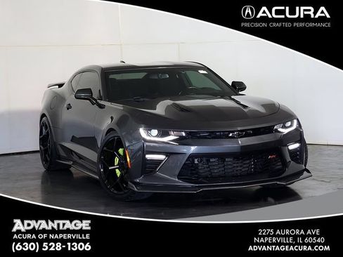 Used 2016 Chevrolet Camaro SS RWD image 1