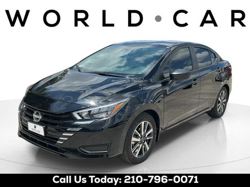 Certified 2025 Nissan Versa S w/ S Plus Package FWD image 1