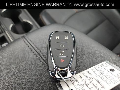 Used 2023 Chevrolet Equinox Premier AWD/4WD image 27