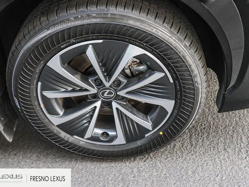 Used 2025 Lexus RZ 300e w/ Accessory Package (P5) image 9