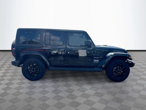 Certified 2022 Jeep Wrangler Unlimited Sahara AWD/4WD image 5
