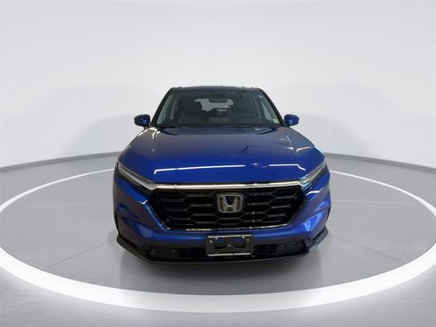 Used 2024 Honda CR-V EX-L image 3