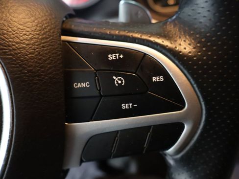 Used 2018 Dodge Charger GT image 32