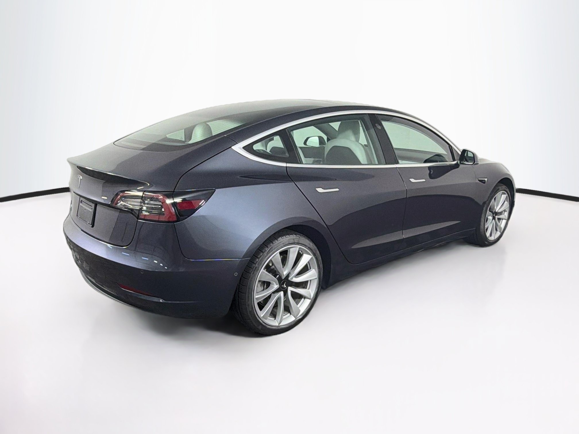 Used 2019 Tesla Model 3 Standard Range Plus RWD image 9
