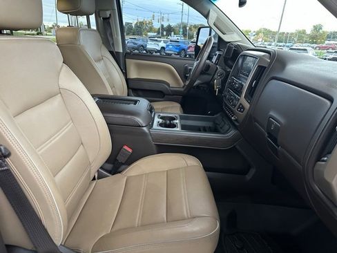 Used 2018 GMC Sierra 2500 Denali w/ Duramax Plus Package image 23