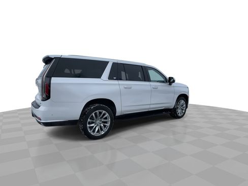 Used 2023 Cadillac Escalade ESV Premium Luxury w/ LPO, Radiant Package image 8