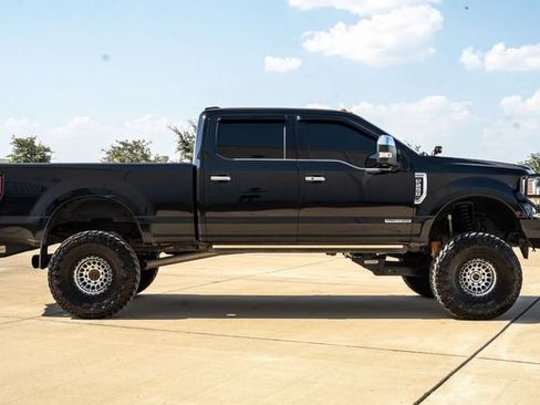 Used 2020 Ford F250 Platinum AWD/4WD image 5