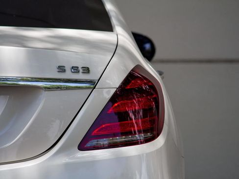 Used 2020 Mercedes-Benz S 63 AMG 4MATIC Sedan w/ Warmth & Comfort Package image 16