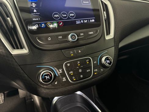 Used 2024 Chevrolet Malibu LT image 19