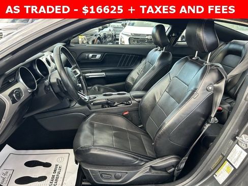 Used 2020 Ford Mustang Premium image 13