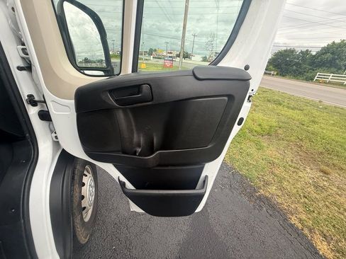 Used 2019 RAM ProMaster 2500 FWD image 21