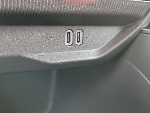 New 2026 Jeep Cherokee Limited AWD/4WD image 19