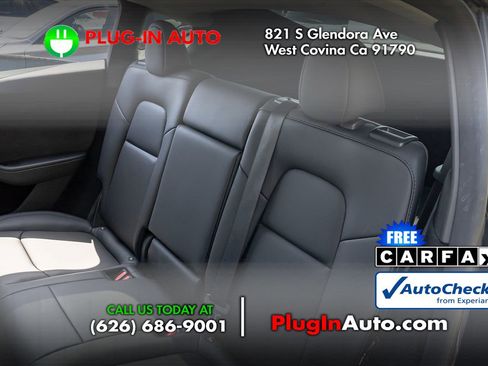Used 2024 Tesla Model Y Long Range AWD/4WD image 12