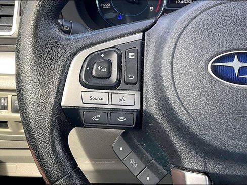 Used 2018 Subaru Forester 2.5i Premium AWD/4WD image 18