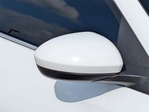 Used 2024 Nissan Sentra S image 12