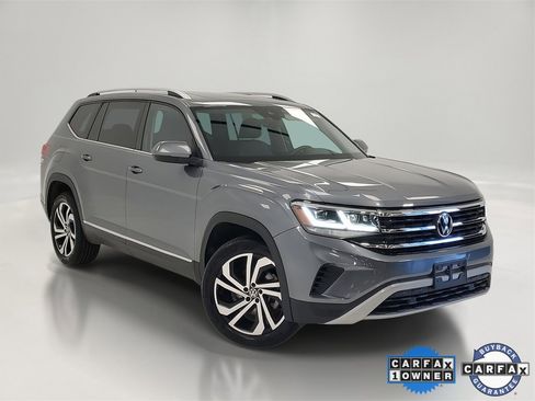 Used 2023 Volkswagen Atlas SEL image 1