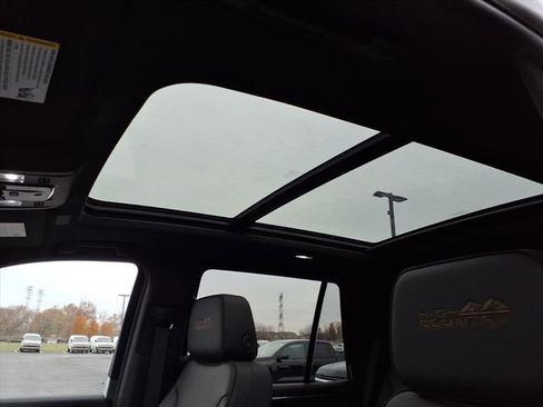 New 2026 Chevrolet Tahoe High Country image 8