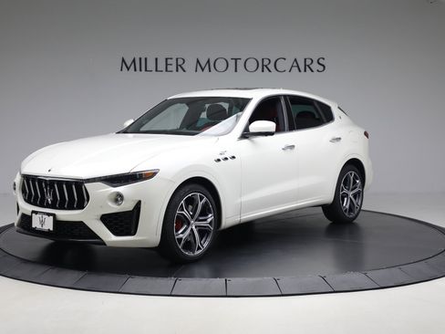Certified 2022 Maserati Levante GT image 1