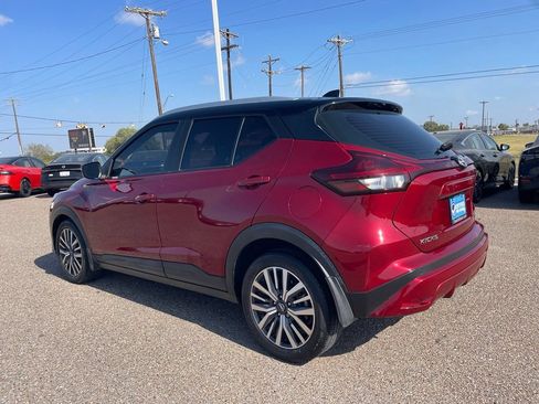 Certified 2023 Nissan Kicks SV FWD image 5