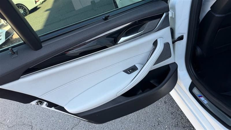 Used 2018 BMW M5 w/ Executive Package AWD/4WD image 21