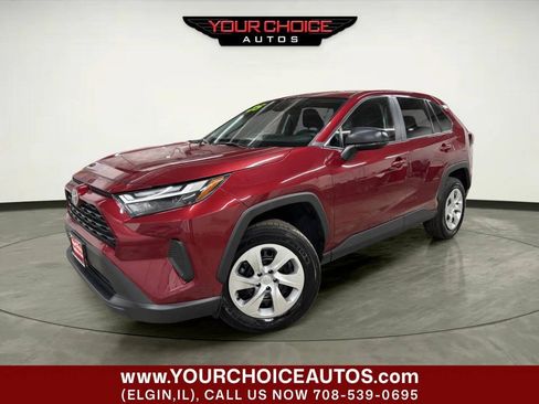 Used 2025 Toyota RAV4 LE AWD/4WD image 1