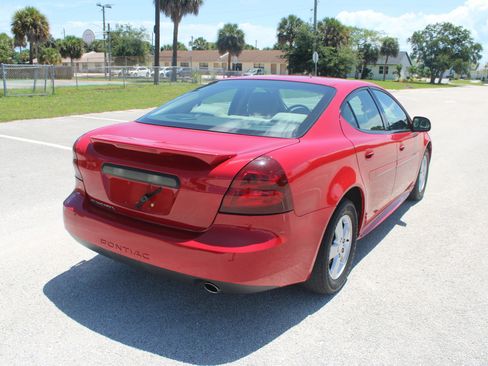 Used 2007 Pontiac Grand Prix FWD image 26