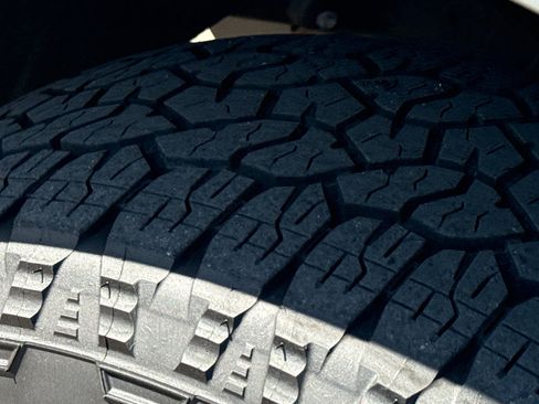 Used 2023 Chevrolet Silverado 1500 RST w/ All Star Edition Plus AWD/4WD image 11