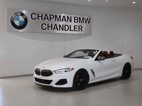Used 2019 BMW M850i xDrive Convertible image 2