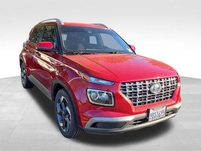 Used 2022 Hyundai Venue SEL
