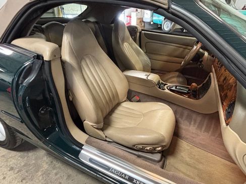 Used 1998 Jaguar XK8 Convertible RWD image 25