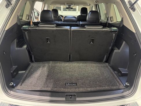 Used 2024 Volkswagen Atlas SE image 17