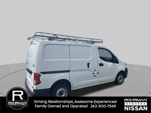 Used 2015 Nissan NV200 S FWD image 5