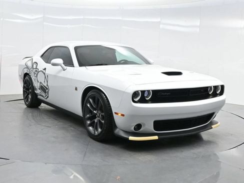Used 2022 Dodge Challenger R/T Scat Pack w/ Driver Convenience Group RWD image 66