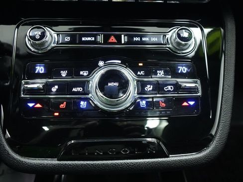 Used 2020 Lincoln Corsair Reserve w/ Equipment Group 201A AWD/4WD image 37