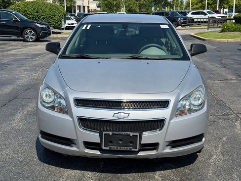Used 2011 Chevrolet Malibu LS FWD image 2