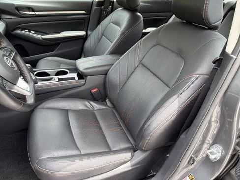 Certified 2025 Nissan Altima 2.5 SR w/ SR Premium Package FWD image 16