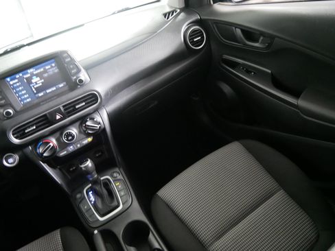 Used 2018 Hyundai Kona SEL AWD/4WD image 11