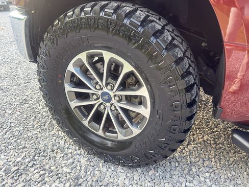 Used 2016 Ford F150 XLT w/ Equipment Group 301A Mid AWD/4WD image 25