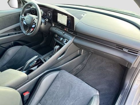 Used 2025 Hyundai Elantra N FWD image 27